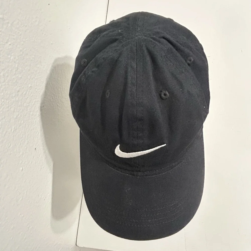 Nike Swoosh Black w/ White Logo Childs Hook and Loop Adjustable Baseball Hat Cap